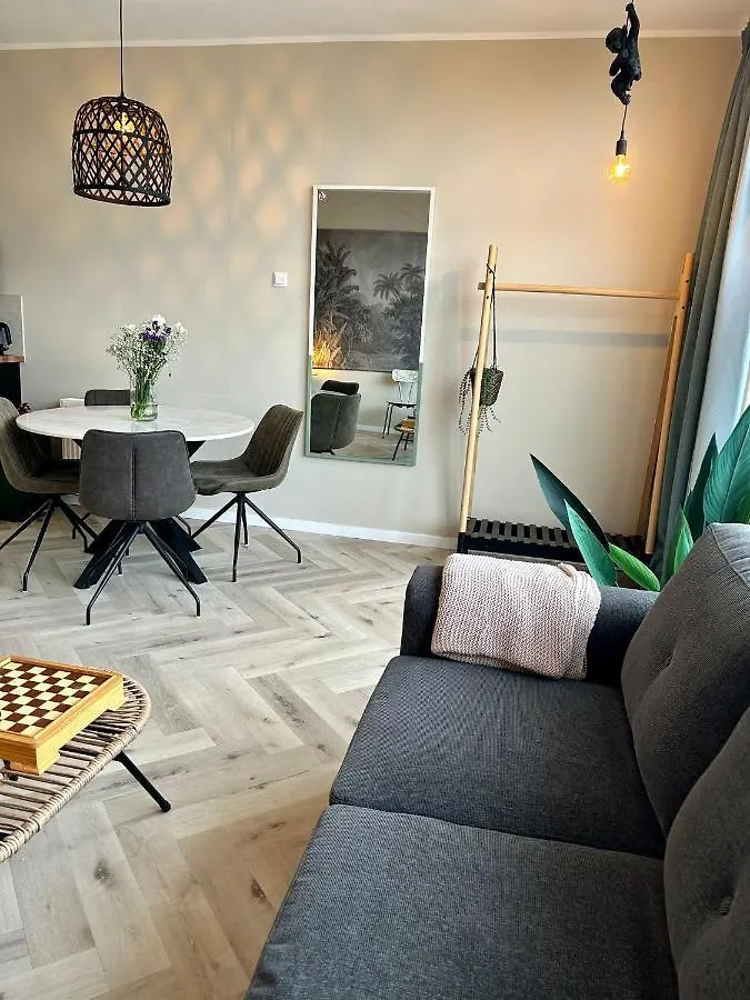 Amsterdam Beach Apartment 34, Private Garden Zandvoort 0*,