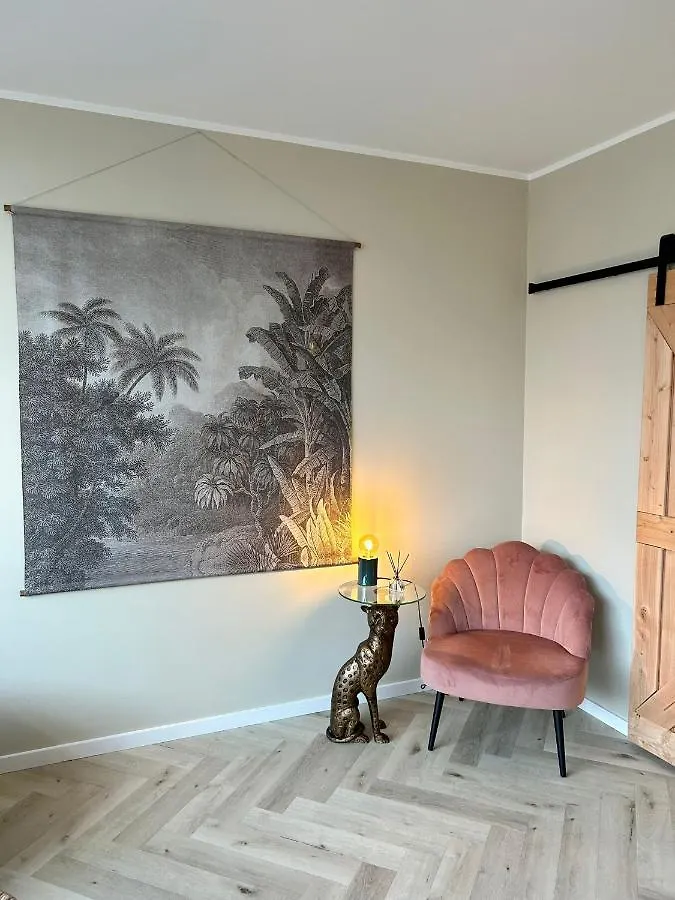 Amsterdam Beach Apartment 34, Private Garden Zandvoort